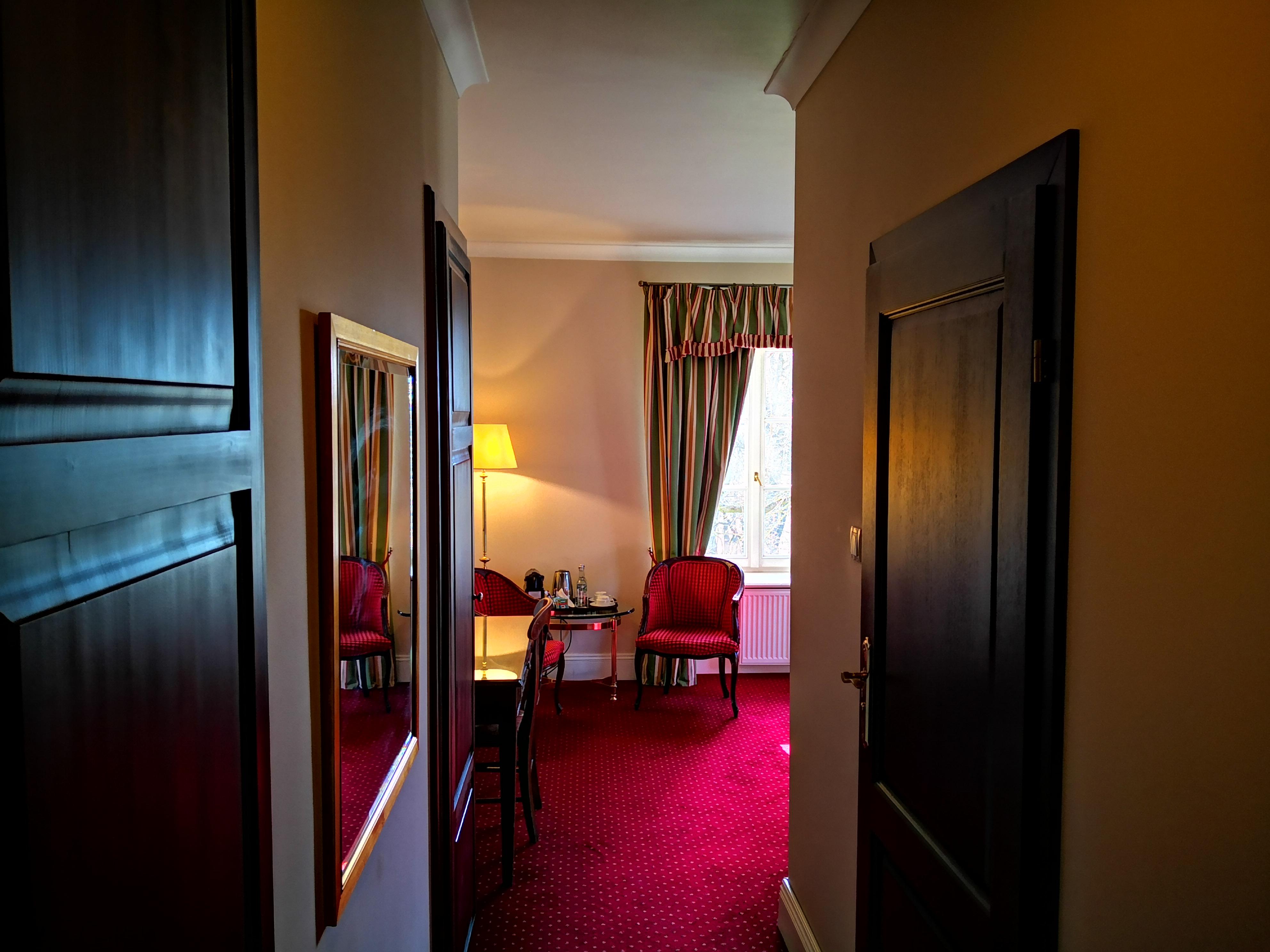 Dwor Sierakow Hotel Eksteriør billede