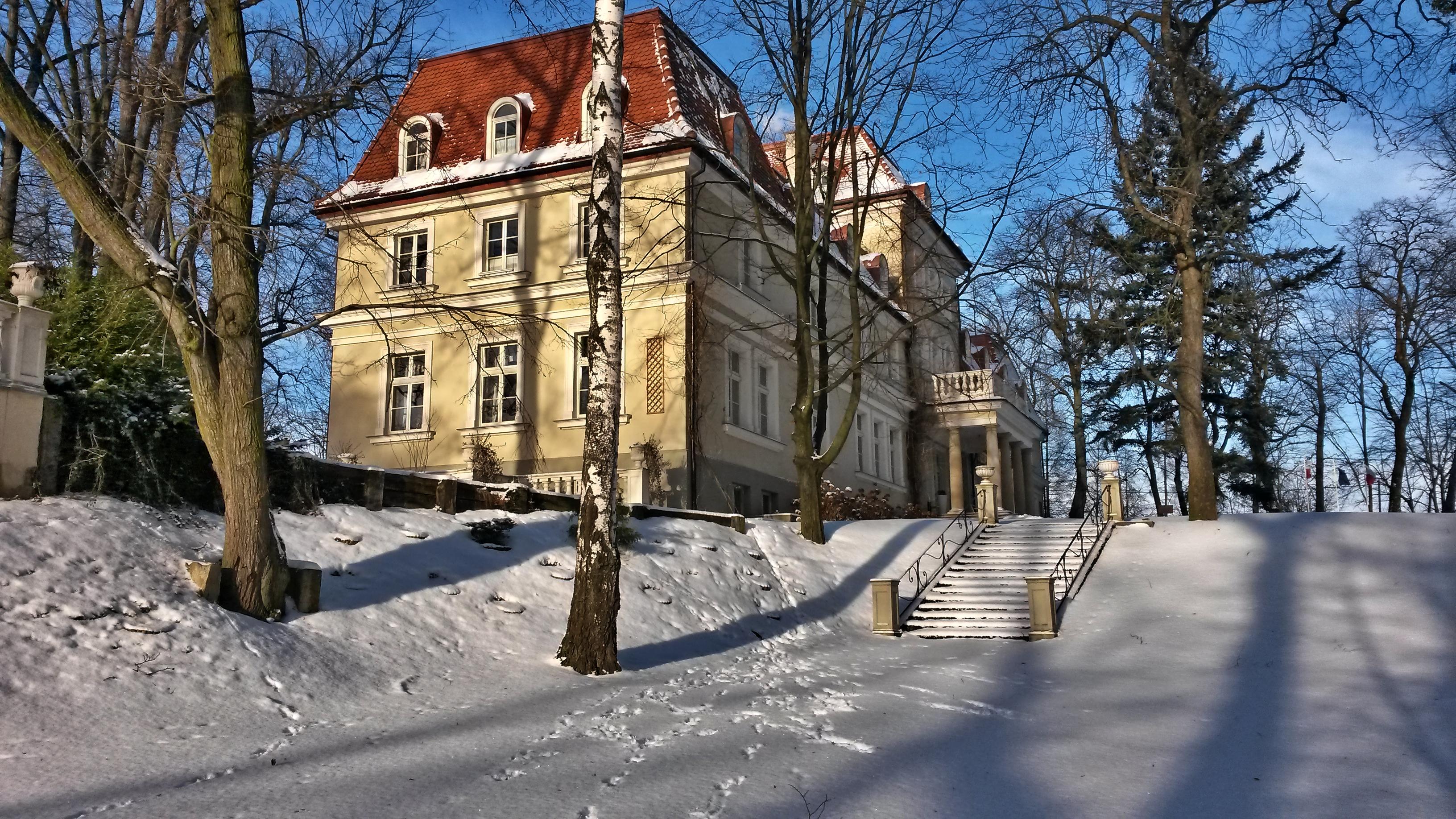 Dwor Sierakow Hotel Eksteriør billede